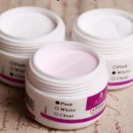 Acrylic powder for extensions