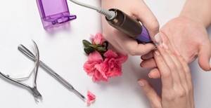 Hardware manicure for beginners at home (training)