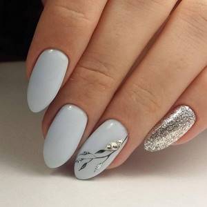 White manicure 2022 - stylish nail design ideas photo No. 27