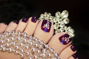 The more difficult a pedicure is to perform, the more difficult it is to maintain it.