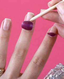 what you need to apply gel polish on your nails