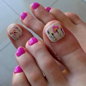 Floral white and pink shellac pedicure