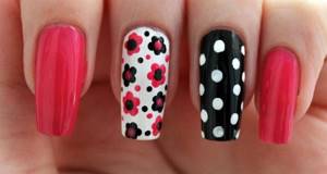 Nail design using dots using three colors