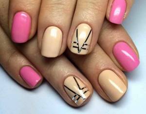 Nail design with tape