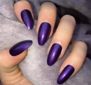 Purple manicure with metallic