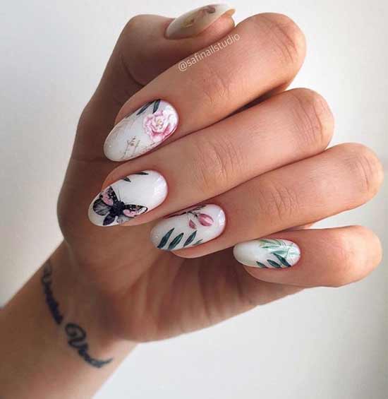 Floral design on nails