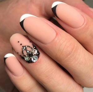 French - Black and white manicure