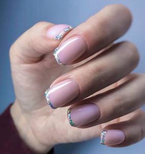 French - Manicure for short nails 2021