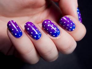 gradient manicure with polka dots