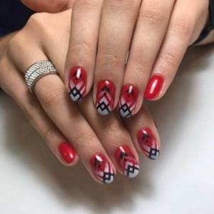 Airbrush graphic nail design