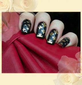 How to apply metallic nail stickers?