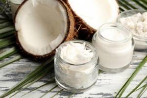 Coconut oil - How to quickly grow nails at home