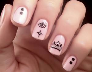 Royal nail art on short nails