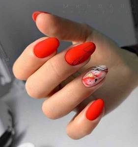 Красный маникюр и дизайн на одном ногте