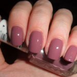 Essie nail polishes: palette and features