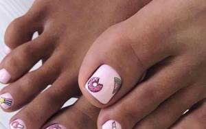 Easy design for pedicure and manicure with humorous style stickers