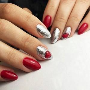 The best manicure ideas with hearts in the 2022-2023 season: new photos