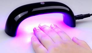 The best lamps for drying nails during manicure, shellac: tabletop, ultraviolet, Led, how to use