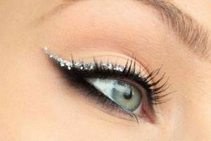 cat eye makeup for green eyes