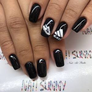 manicure-adidas-for-running