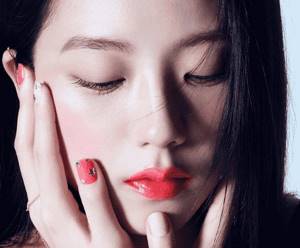 Korean celebrity manicure