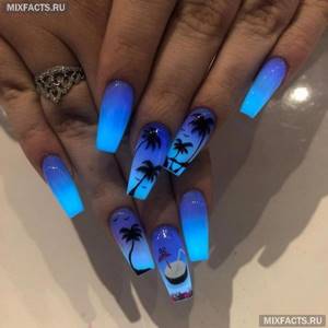 Manicure with glow-in-the-dark polish – the best brands and ideas