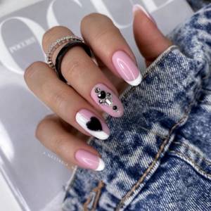 Manicure for Valentine&#39;s Day: 100 ideas for nail design for February 14