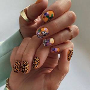 Manicure for short nails - the leading 15 trends for autumn-winter 2022-2023