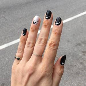 manicure-nike-black-white