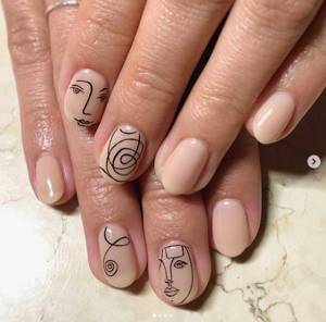 Picasso manicure