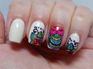 Japanese-style manicure and stunning oriental-themed design ideas