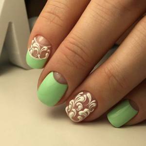 Green manicure