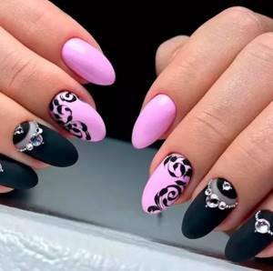 manicure bright pink and black