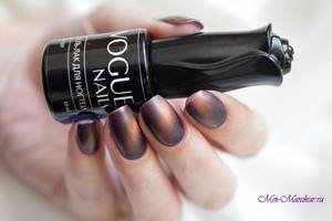 Matte gel polish Cat eye Vogue Nails Pandora&#39;s box