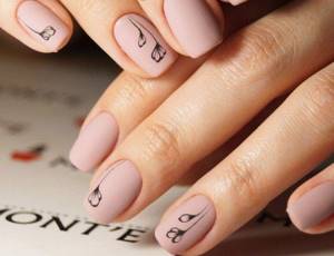 Matte nude manicure