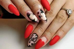 Mickey Mouse on nails. Design, photos, drawings 