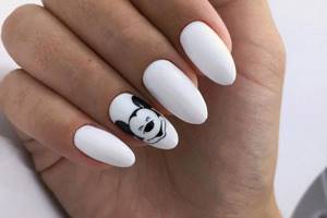 Mickey Mouse on nails. Design, photos, drawings 