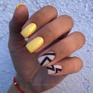 Fashionable manicure geometry