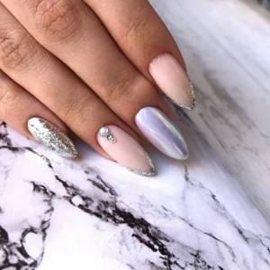 Fashionable manicure with rubbing 2022-2023: types and design trends