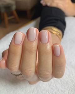 Natural manicure on short nails