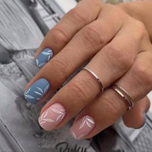 Nail art with designs looks great in design
