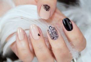 oval shaped nails