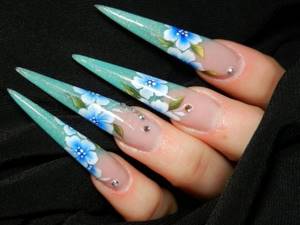 Stiletto nails are only for extravagant women who love to shock