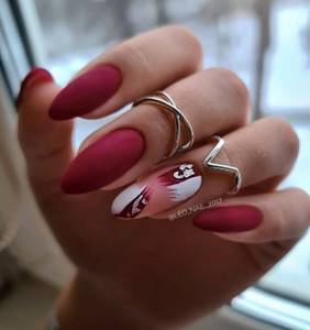 New gel polish manicure 2022-2023: interesting examples of gel polish nail designs in the photo