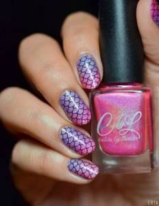 Ombre nails with stamping - photo