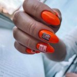 orange manicure