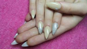 sharp nail shape