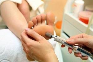 Differences between cutters for manicure and pedicure