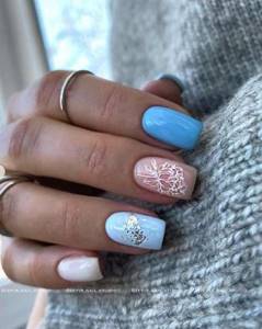 Multi-colored manicure photo