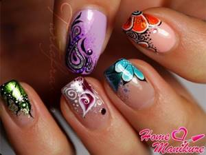 designs of different colors on nails